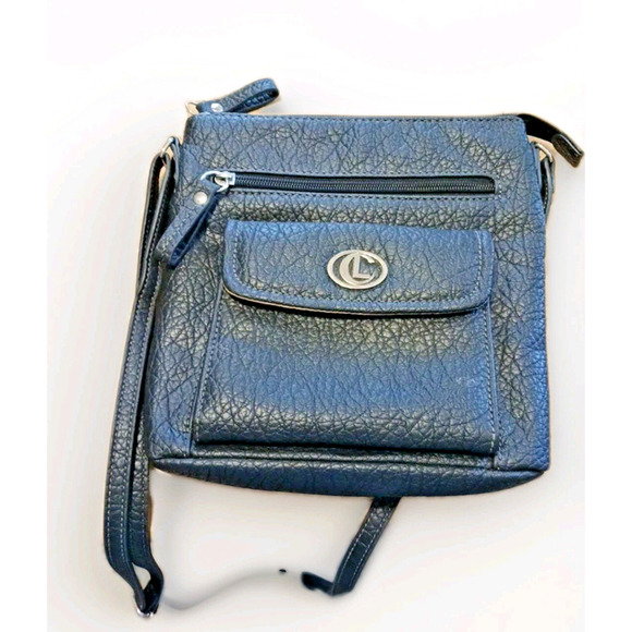 Aurielle Carryland Black Faux Leather 4 Pocket Crossbody Purse - Picture 8 of 9